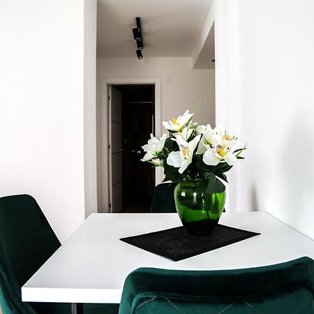 La Casa Apartments Jagodina Bagian luar foto